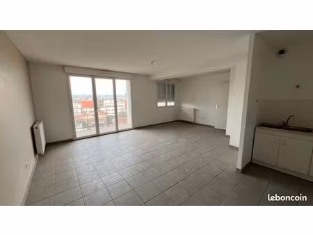 appartement 3 pièces 67 m²