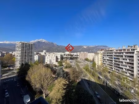 parking/box 10 m² grenoble