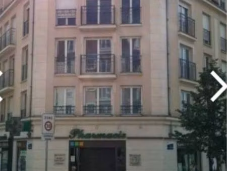meublé  32 m² centre-ville de maisons-alfort avec parking  sécurisé  compris