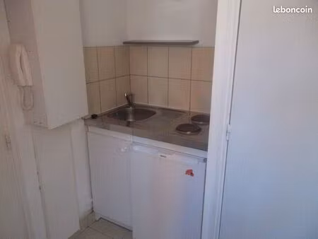 angers centre ville studio meublé 20m²