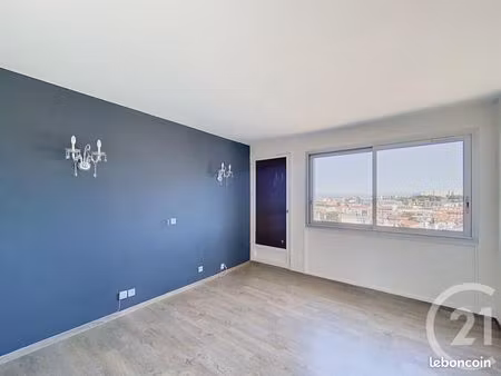appartement 4 pièces 65 m²