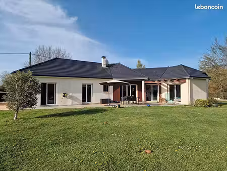 maison 5 pièces 130 m²