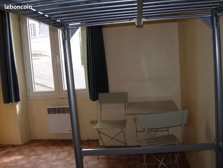 studio proche uco /centre ville