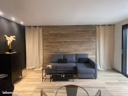 appartement meublé  équipé et climatisé. calme & lumineux. 1 chambre. terrasse. résidence 