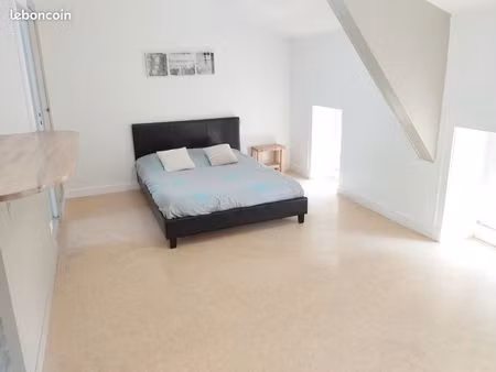 studio meublé lumineux centre ville marennes