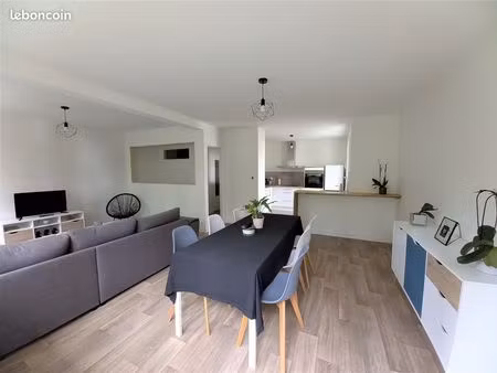 joli t3 meublé de 73 m² avec balcon et loggia – quimper proche centre-ville