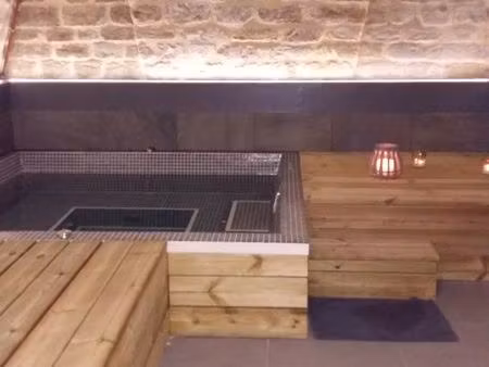 local commercial spa-pilates-restaurant