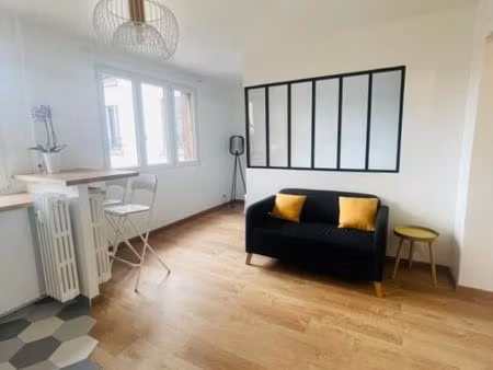 studio 1 pièce 36 m²