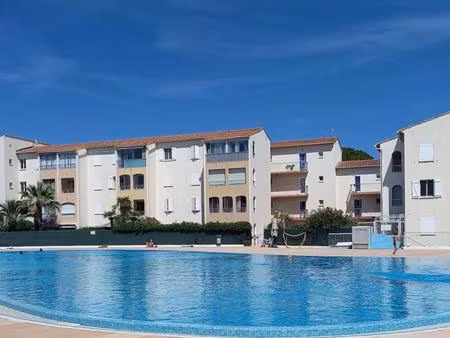 fréjus centre – rare t2 avec garage dans résidence privilégiée