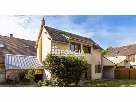 maison de pays avec jardinet à dordives 45680
