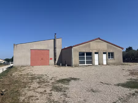 à louer ensemble immobilier d'activité de 836 m2 à thorren