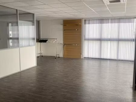 vente bureaux 165 m²