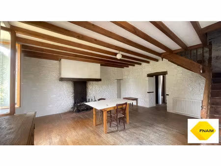 propriété en pierres 113m2