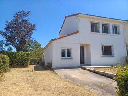 vente maison au loroux-bottereau (44430) : à vendre / 105m² le loroux-bottereau