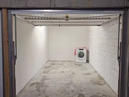 garage box 