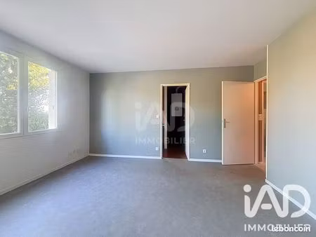 studio 1 pièce 31 m²