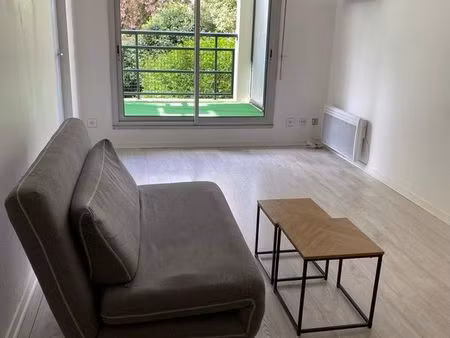 location studio meublé - nantes - 30m²