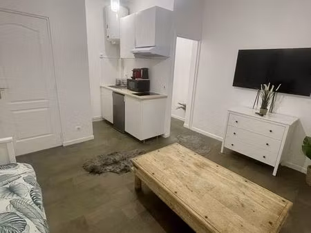 studio 1 pièce 20 m²