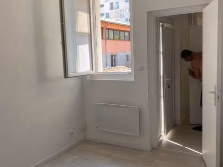 a louer appartement t1 de 20m²