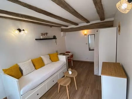 studio meublé rénové de 22 m² – tours centre (rue lamartine)