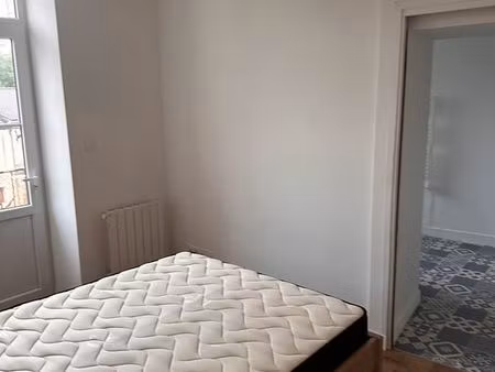 appartement t2 meublé - au calme