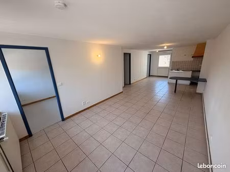 appartement 3 pièces 55 m²