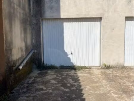 garage à louer