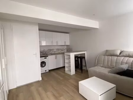 studio 1 pièce 18 m²