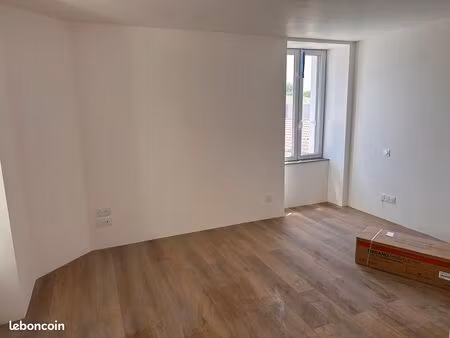 studio meublé neuf à saint-genis-de-saintonge