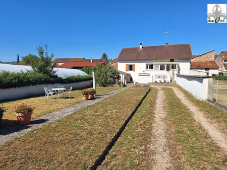 lacrost - proche toutes commodites