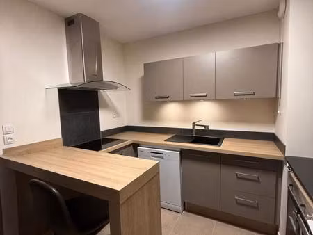 appartement t2 avec garage + terrasse