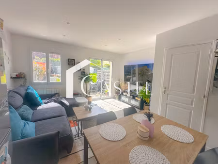 orgeval proche centre  maison avec jardin