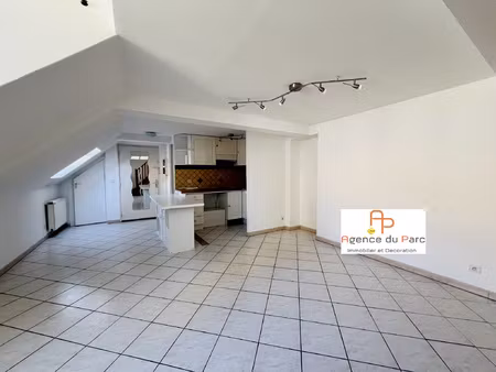 appartement 2 pièces en duplex en centre ville