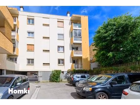 appartement 3 pièces de 67 m² avec balcon à nîmes  rue cordier