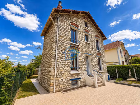 maison bourgeoise mantes-la-jolie - 80 m² - 3 chambres - 450 m² terrain