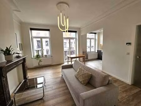 a deux pas de la place brugmann - magnifique appartement ...