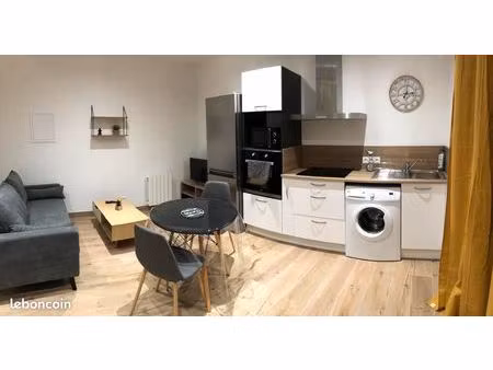 maison meublée — centre-ville mayenne — 530 /mois cc
