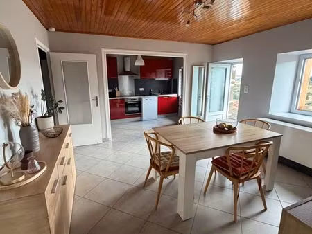 maison t4 de 109 m² avec terrasse et jardin - polignac