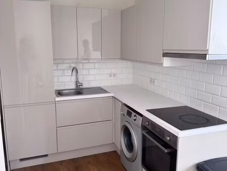 40m2 + cave - levallois rue victor hugo - proche gare ligne l - état neuf