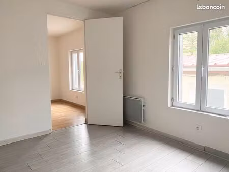 2 pièces 30m2 + climatisé + box de rangement à 500m du rer-b