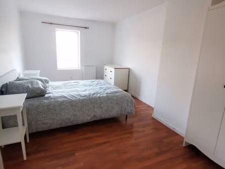 appartement 4 pièces 76 m²