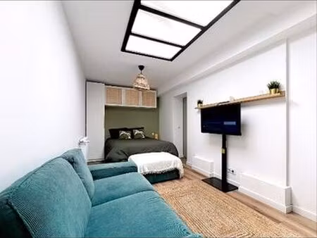 grand studio idéalement situé