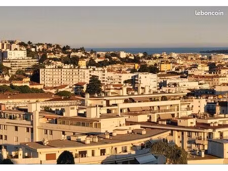 studio vue mer bd carnot cannes 1100 libre