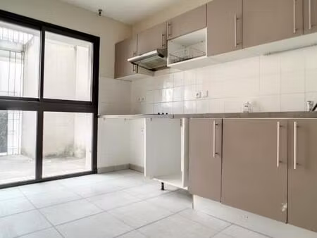 appartement 3 pièces de 62 34 m² avec balcon de 8m²