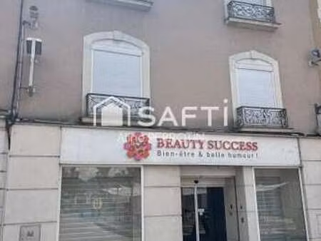 vente bureaux et commerces à sablé-sur-sarthe centre (72300) : à vendre / 313m² sablé-sur-