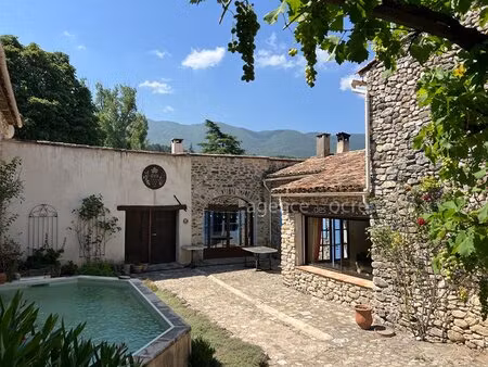 maison à saint martin de castillon