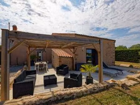 vente maison piscine à legé (44650) : à vendre piscine / 142m² legé