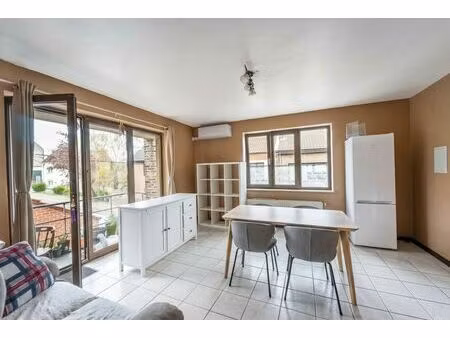 appartement à vendre avec terrasse et 1 chambre   mont-sur-marchienne (vbe49498)
