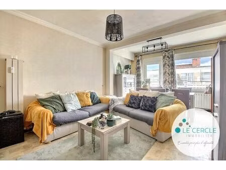 appartement à vendre à avenue gambetta 82 la louvière (vbe49849)