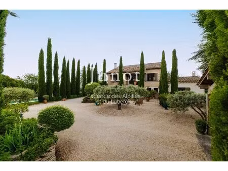 robion - maison de village avec vue luberon